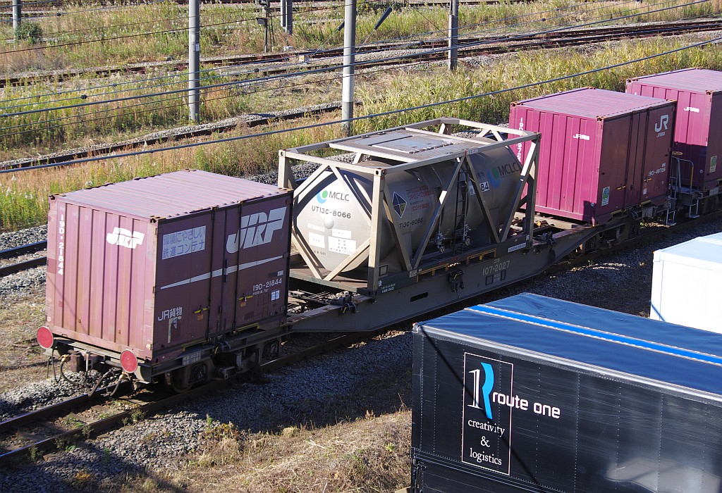 f0203926_2349935.jpg
