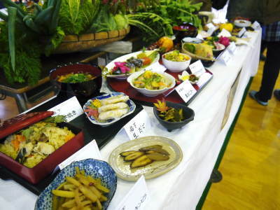 きらり水源村の取り組みを紹介「水源 食の文化祭」明日(11/25(日))開催&水源ばぁばの「陽だまり弁当」_a0254656_16535572.jpg