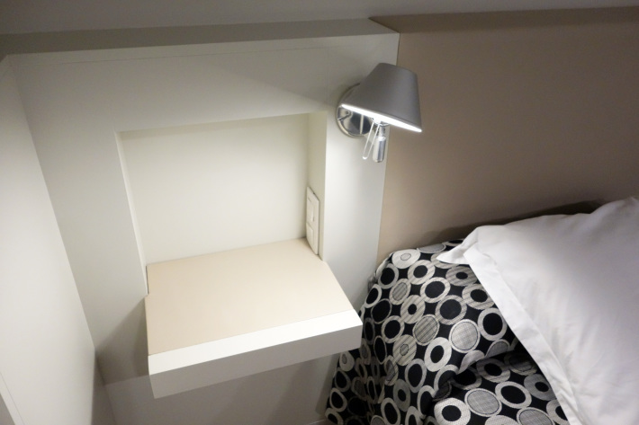 ジローナ Girona のホテル ペニンシュラ Hotel Peninsular AVEに乗ってバルセロナからジローナへ 2018年9月 バルセロナの旅(6)_f0117059_15215145.jpg