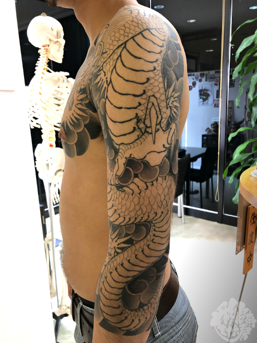 左腕七分・龍_a0148054_20553065.jpeg