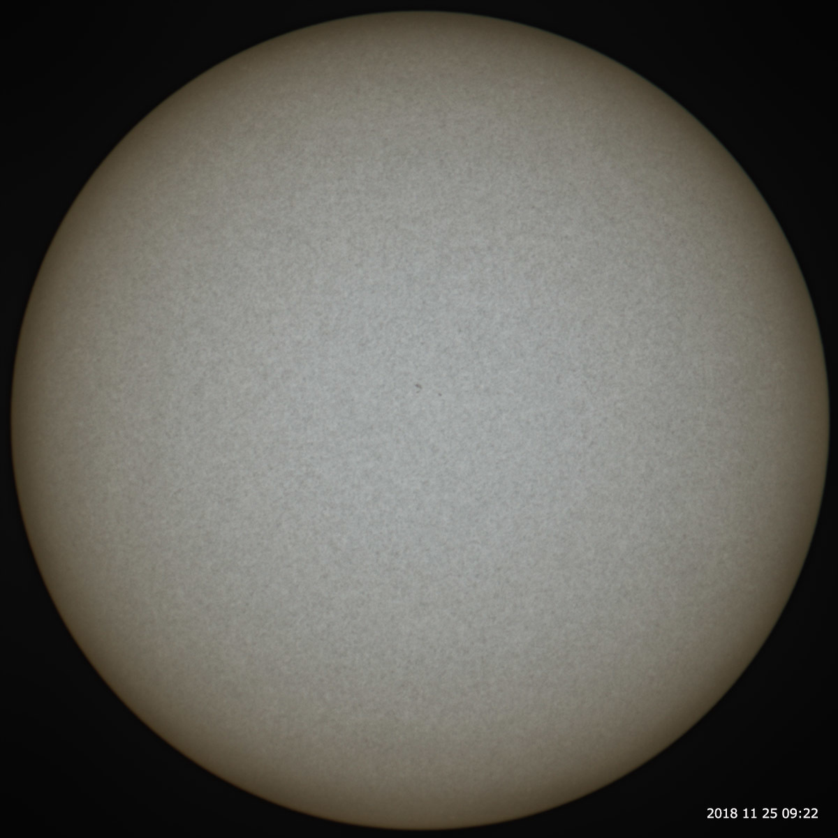 11月25日の太陽_e0174091_14225546.jpg
