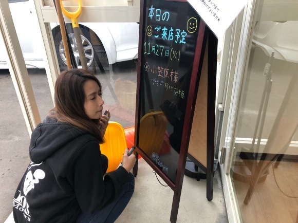 11月27日(火) 本店ブログ♪ヴェルファイア2.4ZプラチナセレクションⅡ 4WD入庫いました☆ ランクル ハマー アルファード_b0127002_19134999.jpg