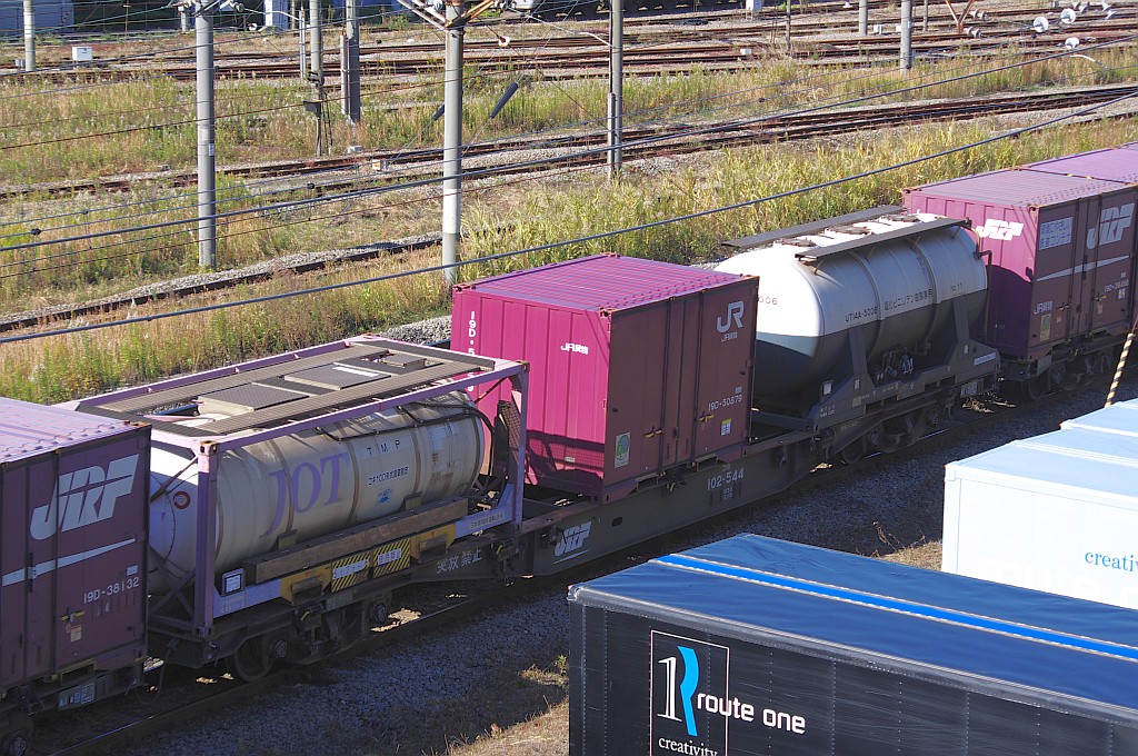 f0203926_2223329.jpg