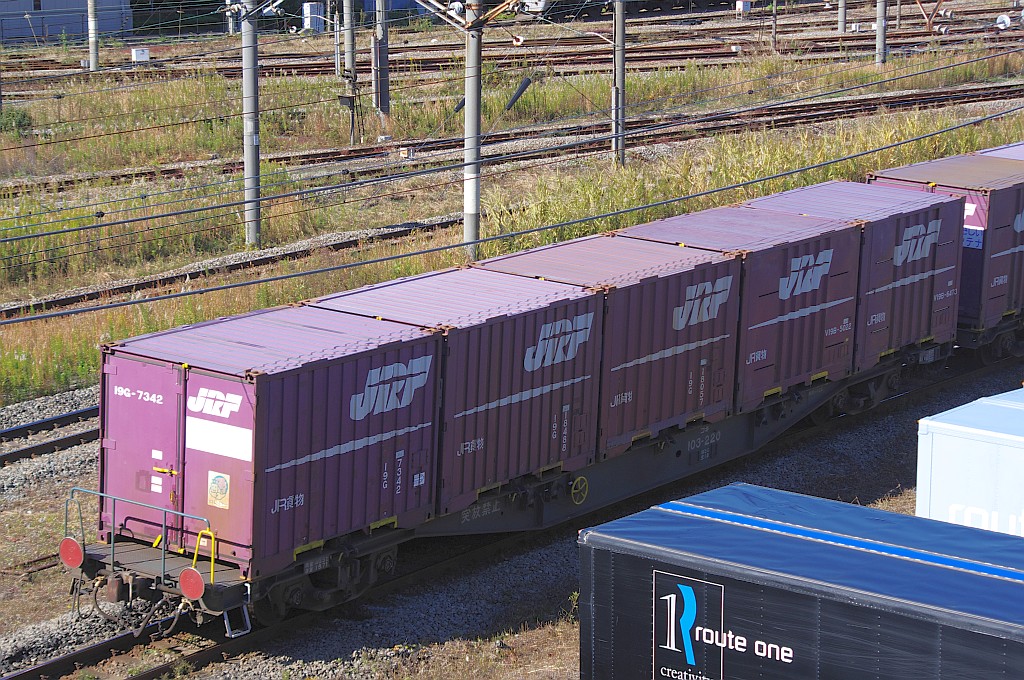 f0203926_22282441.jpg