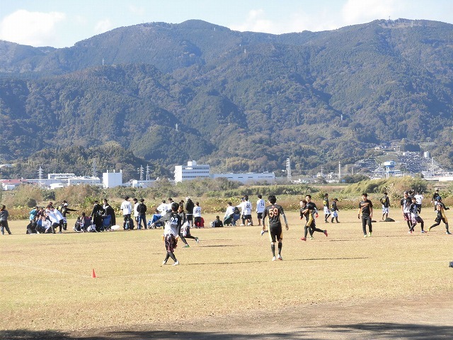 出場選手の食べ歩き企画「食べ歩きメット」も始まった富士市のスポーツ観光 アルティメットの「第14回ガイアカップ」_f0141310_07494084.jpg