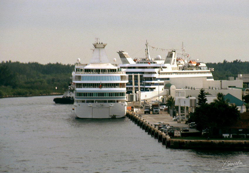f0344614_17033413.jpg