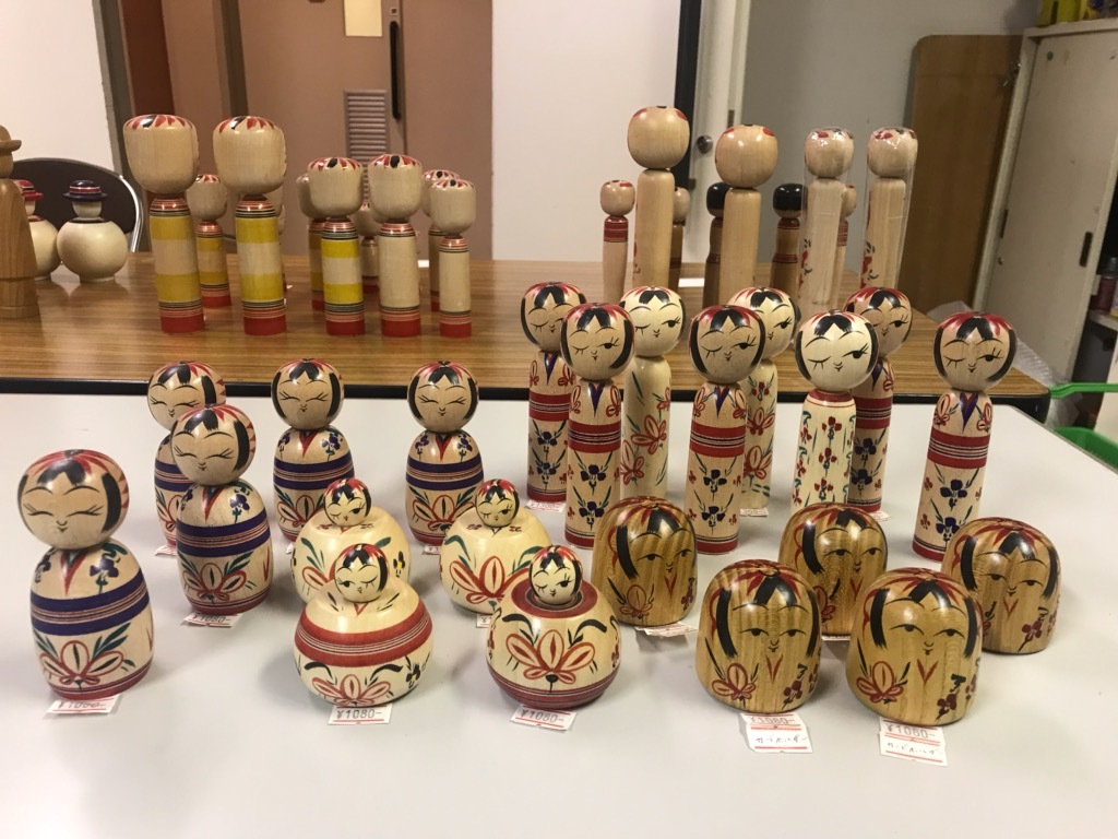 東京高尾山 はじめての高尾山こけし祭り 津軽こけし館持ち込み商品のお知らせ!_e0318040_08330128.jpg