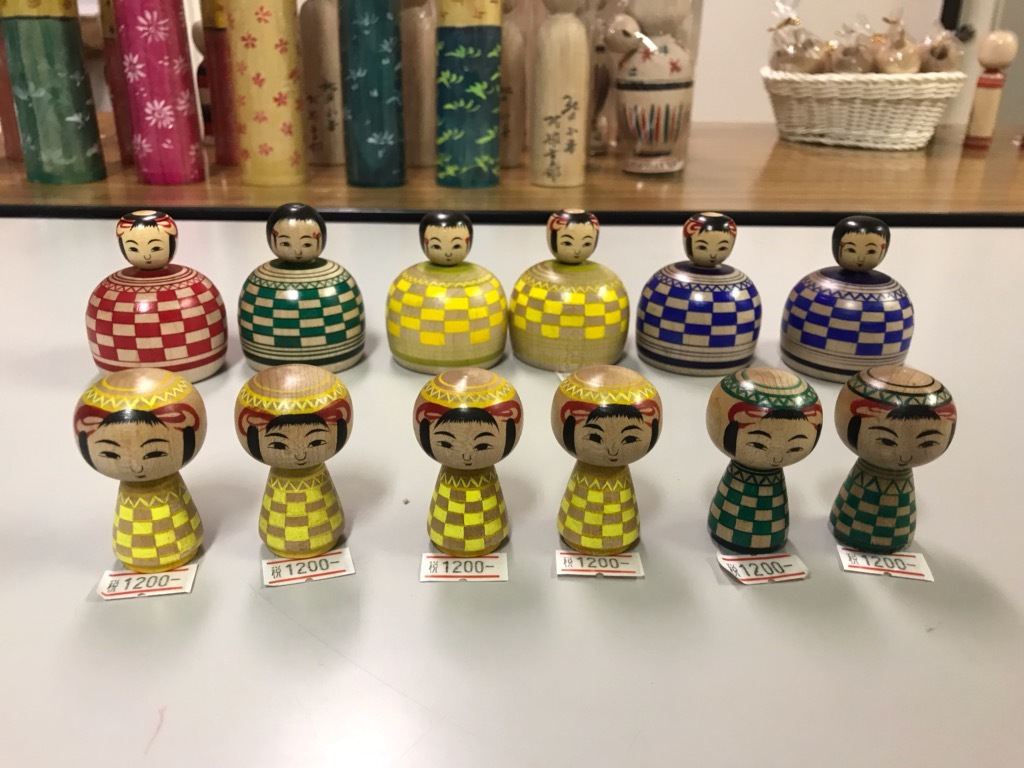 東京高尾山 はじめての高尾山こけし祭り 津軽こけし館持ち込み商品のお知らせ!_e0318040_12360834.jpg