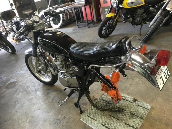 SR400納車整備完了_a0139843_20472416.jpg