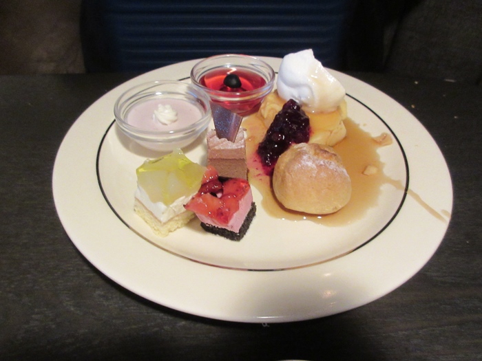 【Lawry\'s the Prime Rib (ロウリーズ・ザ・プライムリブ)赤坂でランチ】_b0009849_10401667.jpg