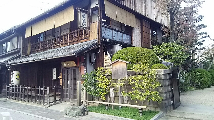 d0052263_07030749.jpg