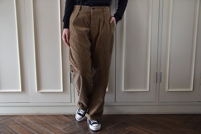 男前でかっこいい ワイドパンツ 。。。_b0110582_15163752.jpg