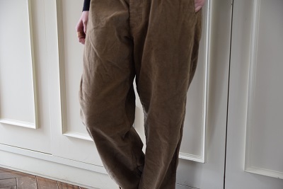 男前でかっこいい ワイドパンツ 。。。_b0110582_15164951.jpg