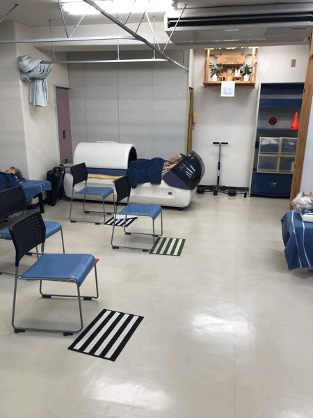 f0222384_10210594.gif