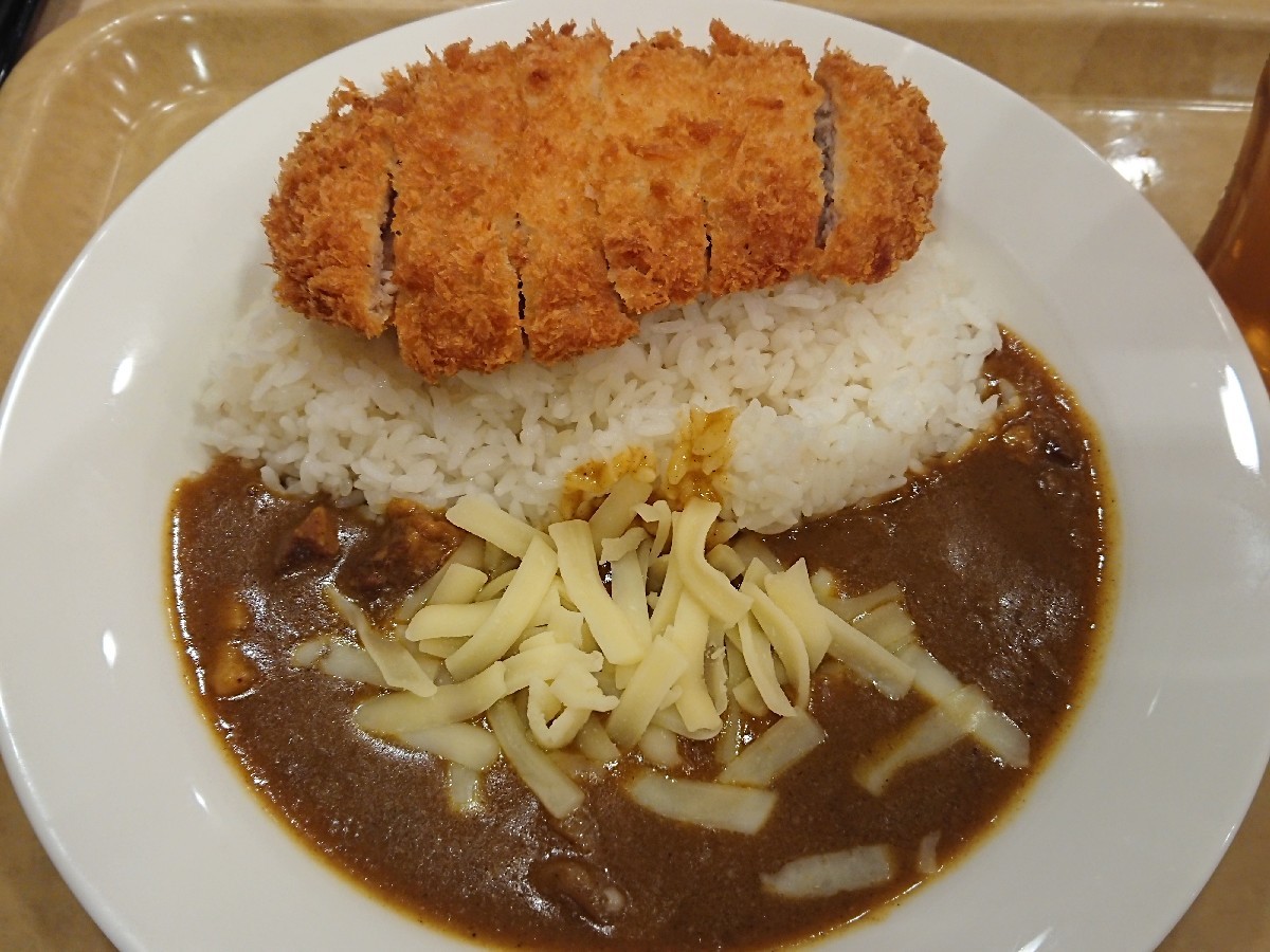 11/29  カレーショップC&C京王高幡SC店  三元豚のロースカツカレー辛口大盛無料トッピング券チーズ & サラダ_b0042308_19131148.jpg