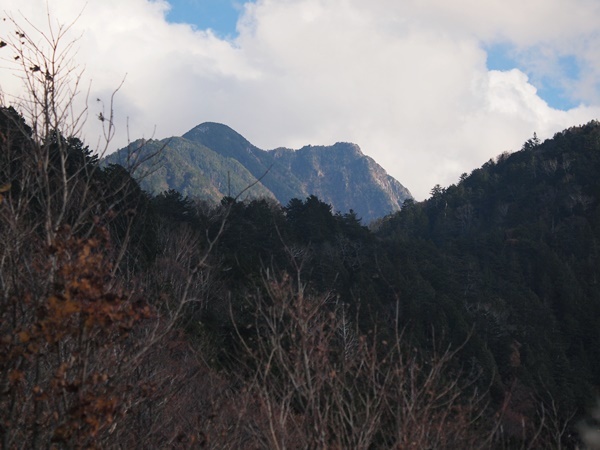 b0319255_19370703.jpg