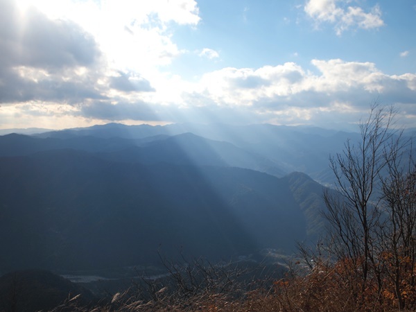 b0319255_19371885.jpg