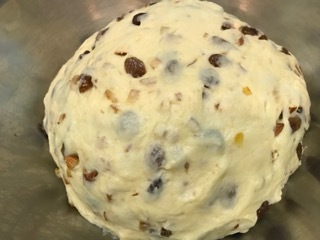 Stollen シュトレン_d0003995_18092301.jpeg