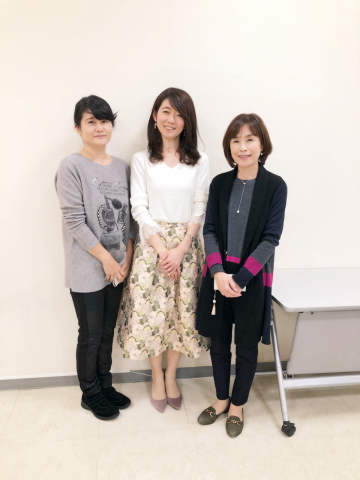 日本橋三越カルチャーサロン秋の1日講座《リボン刺しゅうで描く花文字のサブバッグ》へご参加の皆さまありがとうございました♡_a0157409_01544834.jpeg