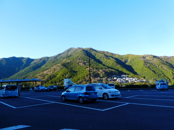 熊野古道を歩く　馬越峠・天狗倉山 (522M)    下山 編_d0170615_07153898.jpg