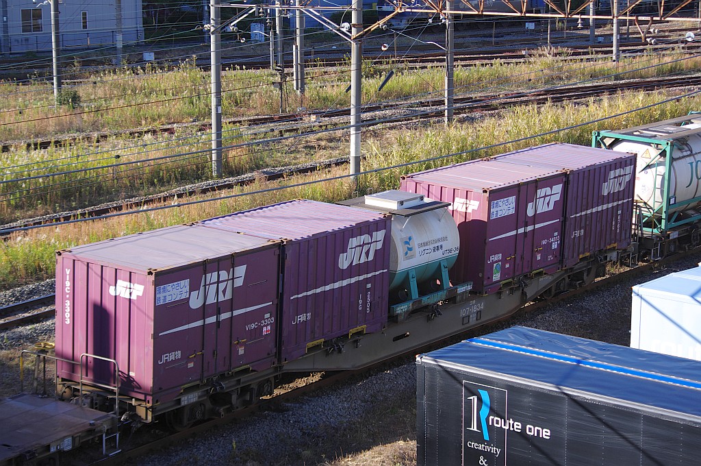 f0203926_2339165.jpg
