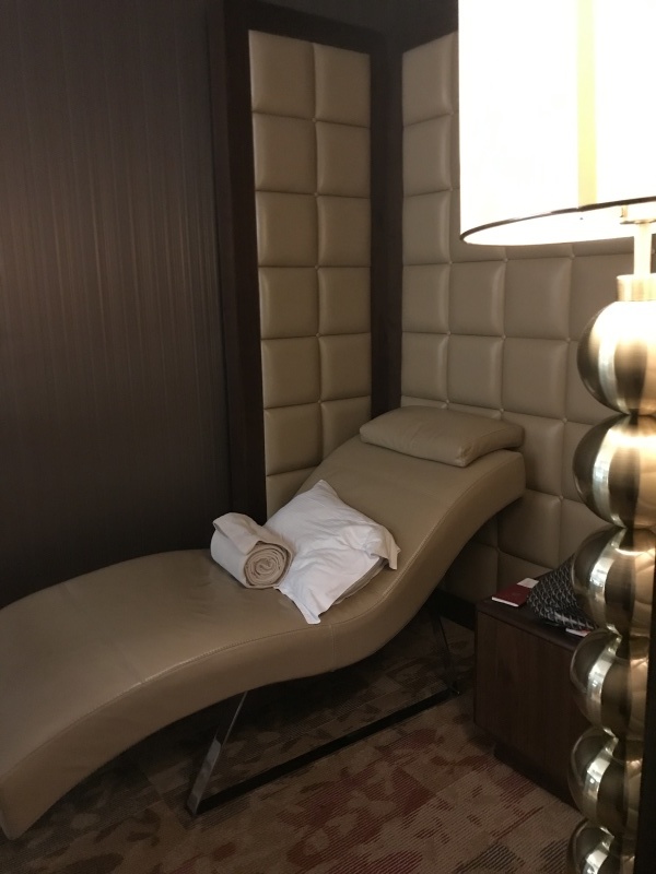 砂漠はピンク色 Table Styling Blog
