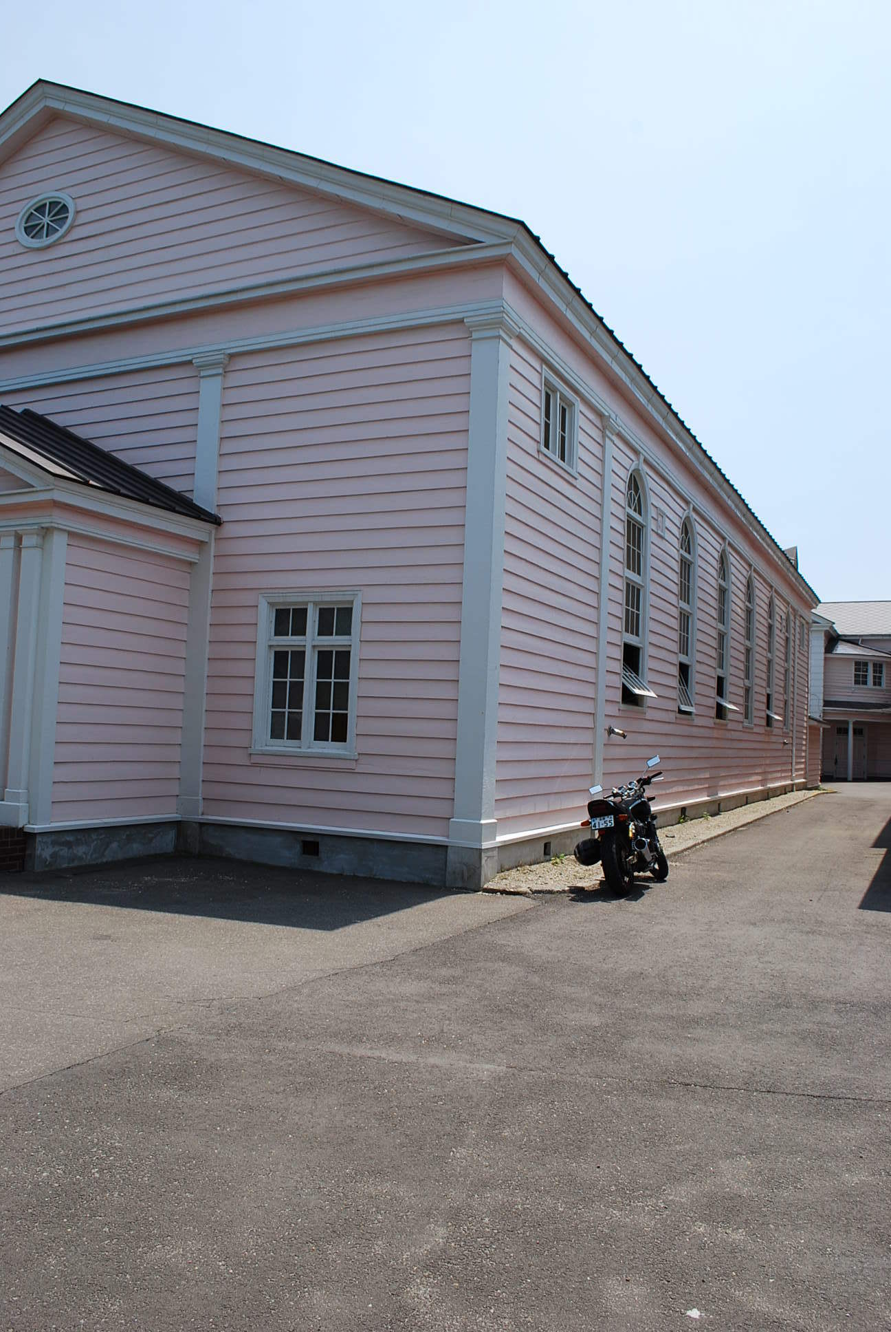 遺愛女子中学校・高等学校講堂(函館の建築再見)_f0142606_06244324.jpg
