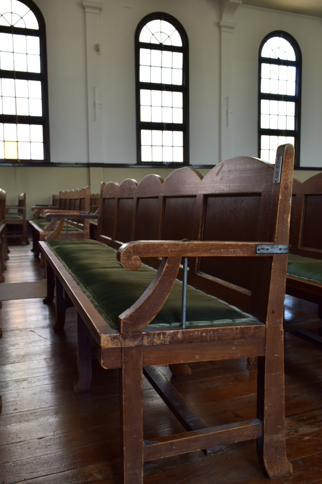 遺愛女子中学校・高等学校講堂(函館の建築再見)_f0142606_07242877.jpg