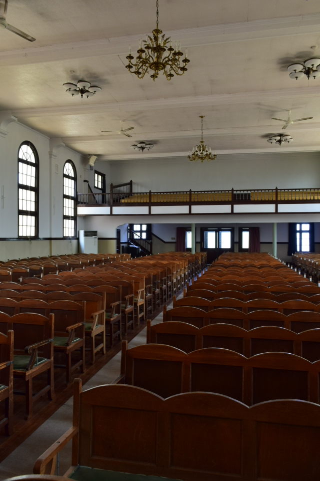 遺愛女子中学校・高等学校講堂(函館の建築再見)_f0142606_07265836.jpg