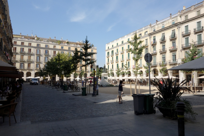 ジローナ GIRONE の旧市街を散策 ジローナ美術館 カタルーニャ地方 スペイン 2018年9月 バルセロナの旅(7)_f0117059_15085153.jpg
