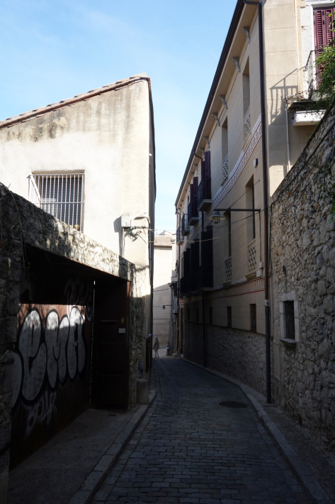 ジローナ GIRONE の旧市街を散策 ジローナ美術館 カタルーニャ地方 スペイン 2018年9月 バルセロナの旅(7)_f0117059_15100164.jpg