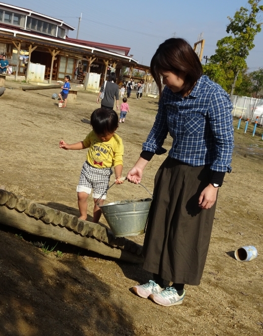 元気なお友だちで賑やかなひろばになりましたヾ(＠⌒ー⌒＠)ノ_d0244563_00335028.jpg