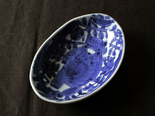 大隈美佳さんの青絵の角鉢、ドラ鉢、だ円鉢。_a0026127_17152442.jpg