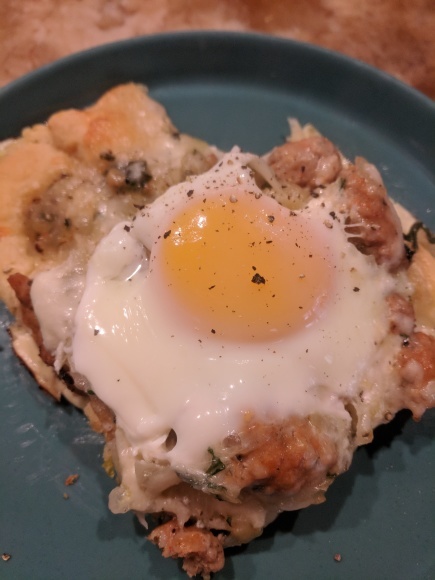 チキンソーセージ ブレックファストピザ_a0124555_13131605.jpg