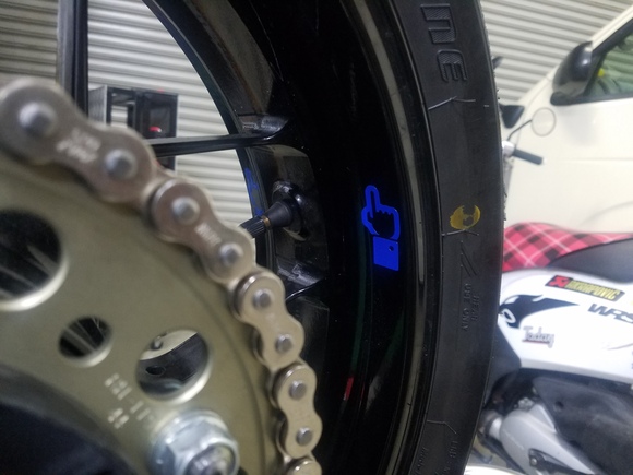 18年 12月 Cbr600rr 中華製ホイール ガレージ日記