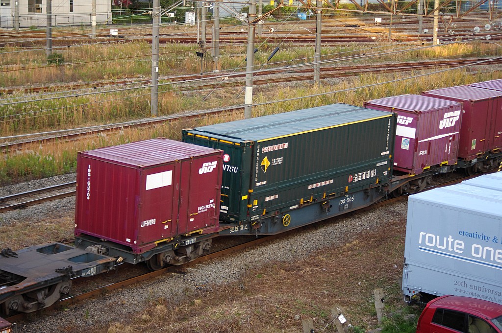 f0203926_0224374.jpg