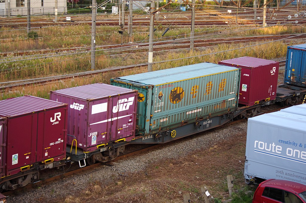 f0203926_0235764.jpg