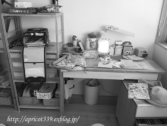 長女の部屋の模様替え1_c0293787_16535951.jpg