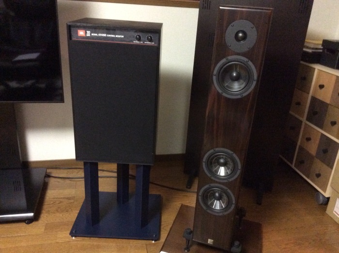 JBL 4312SE 専用スピーカースタンド　小傷あり JBL 4312SE 専用スピーカースタンド 小傷あり JBL 4312用