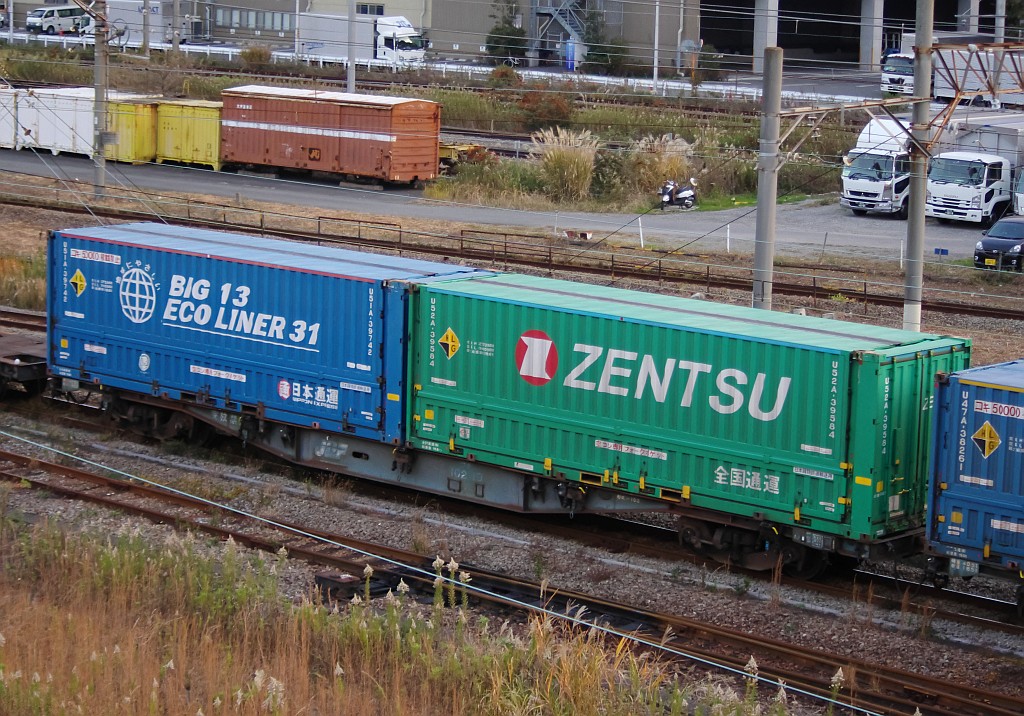 f0203926_22295565.jpg