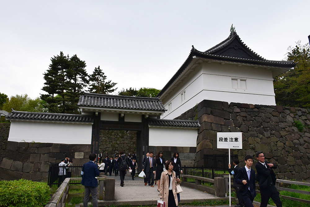 江戸城を歩く。 その8 「北桔橋門~北の丸」_e0158128_16313910.jpg