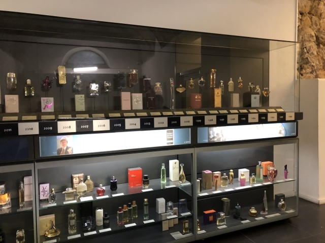 Chanel No 5 歴代の名香水たち 国際香水博物館 情熱的イタリア生活 Chanel No 5 歴代の名香水たち 国際香水博物館 情熱的イタリア生活