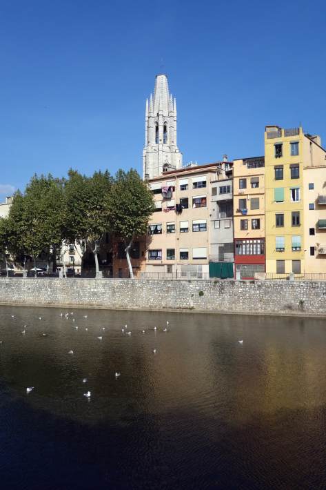 ジローナのカテドラル Cathedral of Girona サン・フェリウ教会 Basilica of Sant Feliu カタルーニャ地方 スペイン 2018年9月 バルセロナの旅(8)_f0117059_12481122.jpg