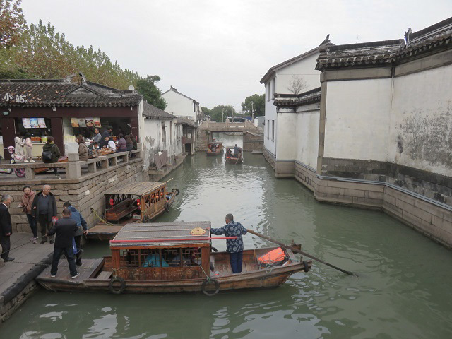 f0346196_15043201.jpg