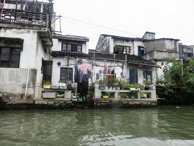 f0346196_15084825.jpg