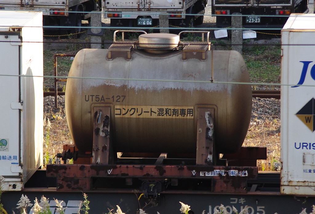 f0203926_22464080.jpg