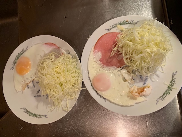 朝食の準備_e0008887_15585990.jpg