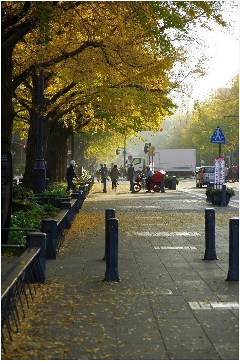 街・・・_c0352813_09595233.jpg