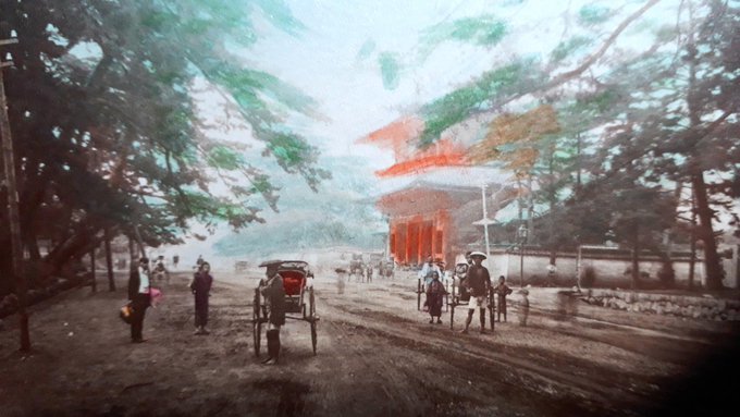 明治浮世絵と2019年賀状案、飛んだり跳ねたり続報、金閣寺の長虹、四天王寺の巨大釣鐘ほか;2018/12/4~7twitterまとめ_b0116271_17253103.jpg