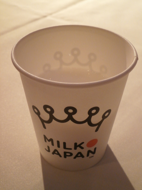 【エッセwinterプレゼンテーション2018　Milk Japan】_e0135287_14420232.jpg